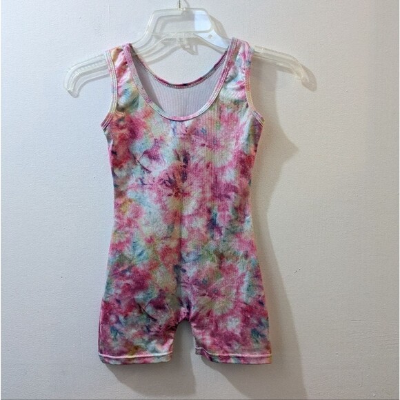 Gymnastics Leotard with Shorts, Girls 6-7 (130) - Picture 2 of 10